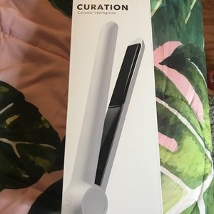 NEW InStyler Flat Iron